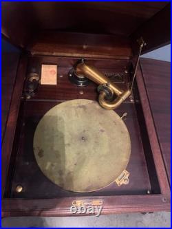1906 Victor Victrola Phonograph Record Player From The Early 19th Century. Rare