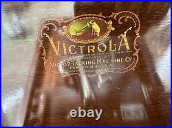 1919-1920 Victrola VV-XI Phonograph (#538578) Record Player