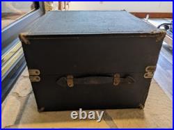 1920/30 Antique The Music Chest PORTABLE PHONOGRAPH RECORD PLAYER Works