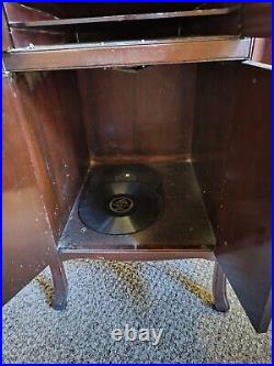 1922 VICTOR TALKING MACHINE VV 80 Phonograph Record Player