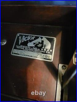 1922 VICTOR TALKING MACHINE VV 80 Phonograph Record Player