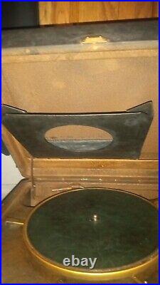 1928 Old wind up portable record player
