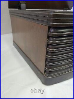 1940's Bendix Model 0656 A Stereo Record player Superheterodyne Art Deco