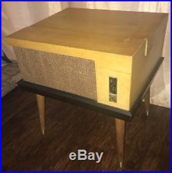1950s Hifi Console Tube Record Player The Voice of Music 562 Mid Century Modern