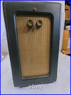 1954 Montgomery Ward Airline 978B Phonograph 3 Tube 3 Speed 78 Record Player