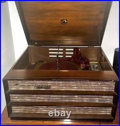 1956 RCA HF-190 Phonograph Good Condition Read Description