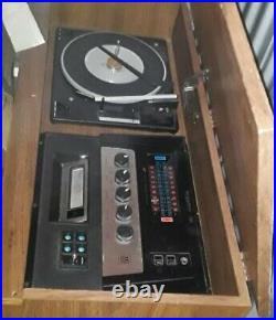 1970s Vintage Electrophonic 8 Track Record Player, Radio, Turntable Bonus Elvis LP