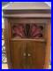 Americola_Hand_Crank_Cabinet_Phonograph_Record_Player_with_Doors_Red_Grille_01_ixx