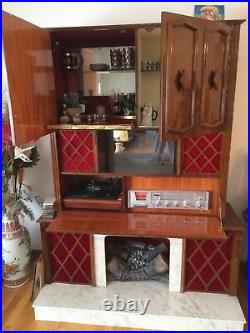 Antinque Record Player/fireplace/radio/cassette player/mini bar