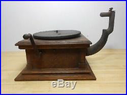 Antique 1901-1908 VICTOR TALKING MACHINE MODEL Type E PHONOGRAPH RECORD PLAYER