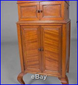 Antique Cabinet Housing Swiss Selecta Phone Deluxe Gramophone Record Player