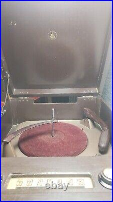 Antique Emerson 703, Series B Phonograph Record Player Five Tube AM Radio