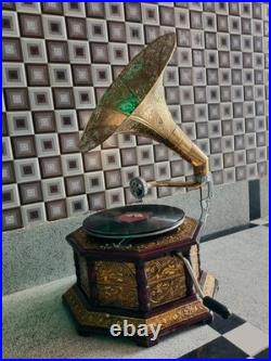 Antique Gramophone, Fully Functional Working Phonograph, win-up record player