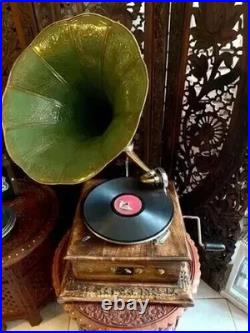 Antique Gramophone, Fully Functional Working Phonograph, win-up record player