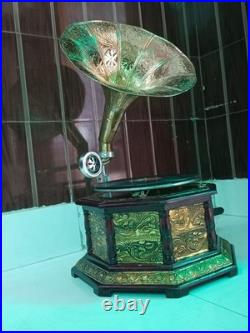 Antique Gramophone, Fully Functional Working Phonograph, win-up record player Antique Gramophone, Fully Functional Working Phonograph, win-up record player
