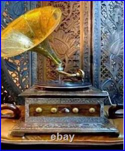 Antique HMV Gramophone Fully Functional Working Phonograph, win-up record player Antique HMV Gramophone Fully Functional Working Phonograph, win-up record player