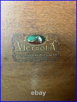 Antique VICTOR VICTROLA PHONOGRAPH VV-XIV 239532 TALKING MACHINE Record Player