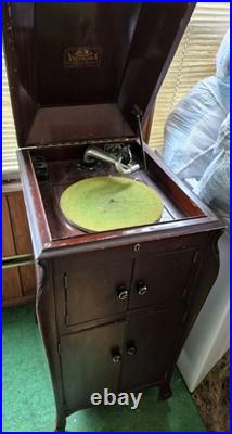 Antique VICTOR VICTROLA PHONOGRAPH VV-Xi TALKING MACHINE Record Player PLAYS Antique VICTOR VICTROLA PHONOGRAPH VV-Xi TALKING MACHINE Record Player PLAYS