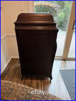 Antique VICTOR VICTROLA PHONOGRAPH VV-Xi TALKING MACHINE Record Player PLAYS