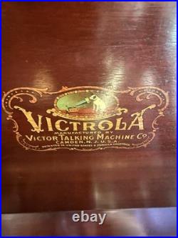 Antique VICTOR VICTROLA PHONOGRAPH VV-Xi TALKING MACHINE Record Player PLAYS
