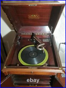Antique Victor Upright Victrola Talking Machine Record Player (LOCAL PICK UP)
