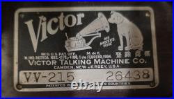 Antique Victor Victrola Talking Machine VV 215 Phonograph Cabinet Record Player