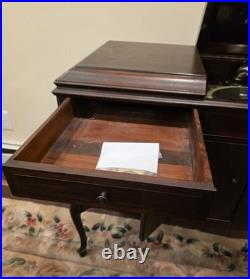Antique Victor Victrola Talking Machine VV 215 Phonograph Cabinet Record Player