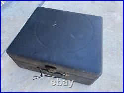 Antique Victrola Portable Picnic Phonograph Record Player Suitcase