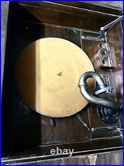 Antique Victrola Victor Talking Machine VV-4-40 Phonograph Record Player