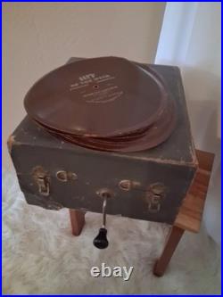 Antique Wind Up Phonograph Record Player Hit Of The Week