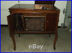 Antique Working 1920's BRUNSWICK Lowboy Ultona Wind-Up Phonograph Record Player