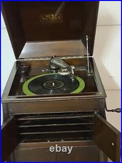 Antique Working 1922 VICTOR VV-80 Hand Crank Victrola Record Player Phonograph