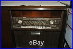 Antique midcentury Blaupunkt vintage record player shortwave radio bar