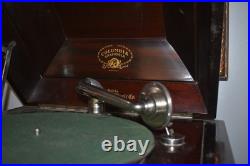 Antiques, Columbia Grafonola 75 Phonograph, Mahogany Record Player