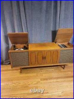 Delmonica Stereo Console Record Player Solid State Mid Century Vintage