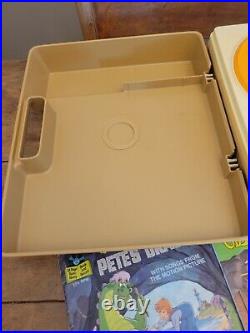 Fisher Price 1978 Record Player Portable 825 TESTED 33 & 45 RPM & 12 + Records