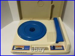 Fisher Price Vintage 1978 Portable Record Player 825 WORKS 33/45 RPM & RECORDS