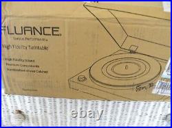 Fluance RT81 Elite Vinyl Turntable Record Player AT-95E Cartridge