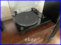 Fluance RT82T Reference High Fidelity Vinyl Turntable Record Player Black