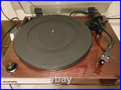 Fluance RT82 Reference High Fidelity Vinyl Turntable Record Player Ortofon OM10