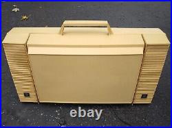 GE WILDCAT Portable Stereo Record Player Cleaned Adjusted NEW DIAMOND NEEDLE