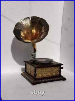 Gramophone player Functional working Phonograph Vintage Style winup record Gift Gramophone player Functional working Phonograph Vintage Style winup record Gift