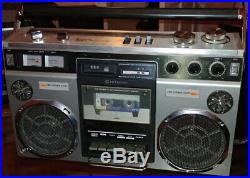 Hitachi TRK-8155E Radio Cassette Player Recorder Boombox Vintage