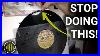 How_To_Handle_Vinyl_Records_Correctly_Vinyl_101_01_li