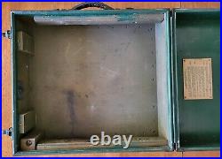 LOOK! Waters Conley Co Portable Record Player CASE ONLY, Phonograph, 36-P-820 LOOK! Waters Conley Co Portable Record Player CASE ONLY, Phonograph, 36-P-820