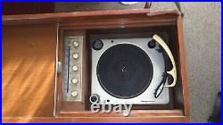 MCM Mid Century Vintage Antique Record Player Radio Magnavox Console Stereo READ
