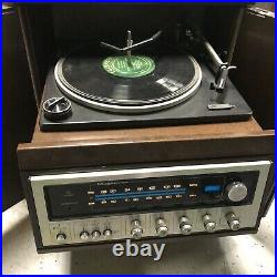 Magnavox End Table With Receiver Record Player AM/FM Radio With Receipt