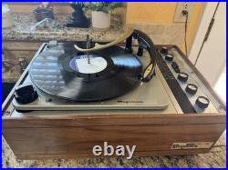Magnavox Micromatic Turntable AM/FM Stereo Receiver Combo Power Transistor Video