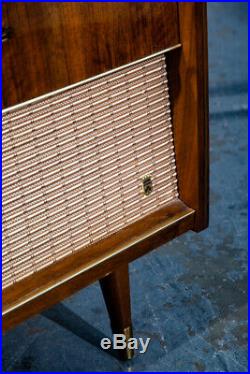 Mid Century Danish Modern Stereo Console Grundig Teak Record Player Radio Hifi