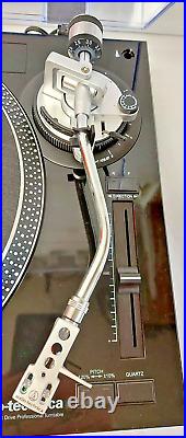(N85983-2) Audio Technica ATT IP 120 USB Record Player